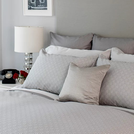 Tessella | Bundle - Duvet Cover + 2 Pillow Shams | Jacquard