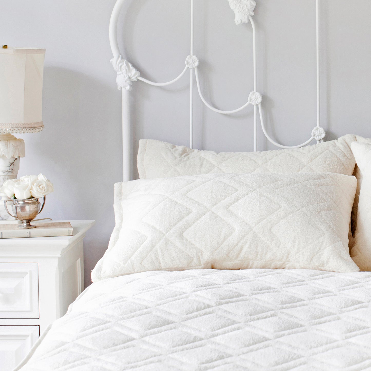 Domeir Pillow Protector