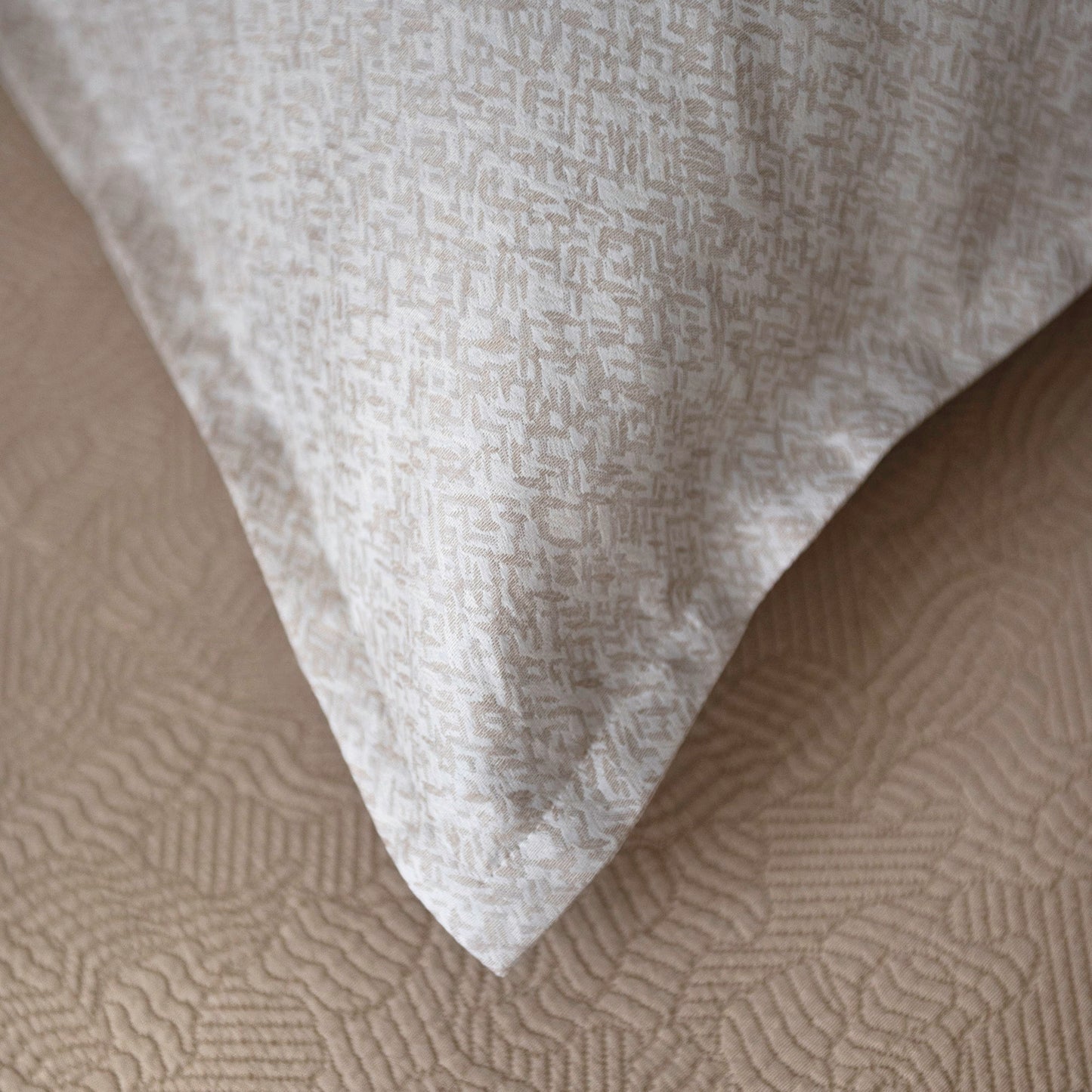 NEW ARRIVAL | RIO | Duvet Cover | Jacquard | By St Geneve