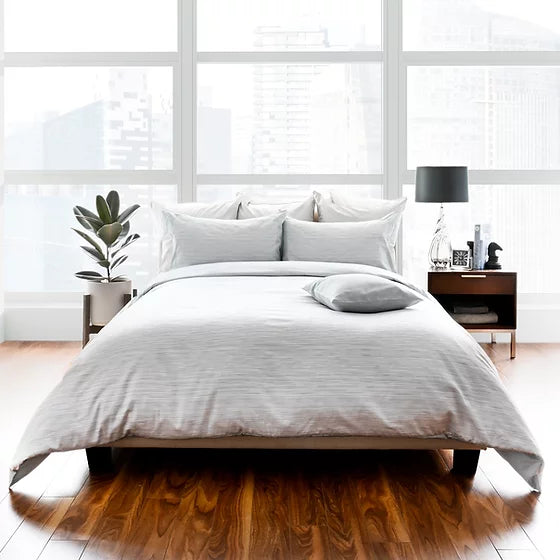 Vista | Duvet Cover | Jacquard - King Sample Sale