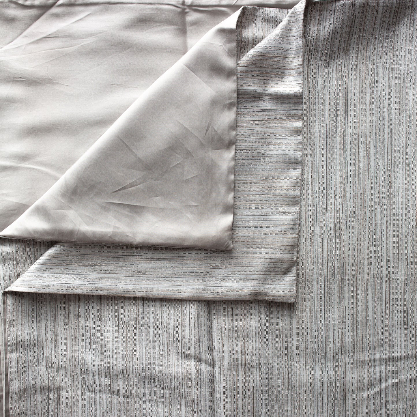 Vista | Duvet Cover | Jacquard - King Sample Sale